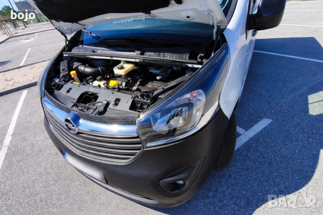 Opel Vivaro 1,6D euro 6, снимка 3 - Бусове и автобуси - 54164508