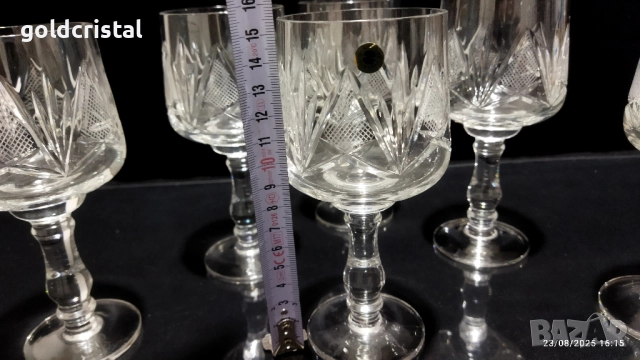 Кристални чаши , снимка 4 - Антикварни и старинни предмети - 22330718