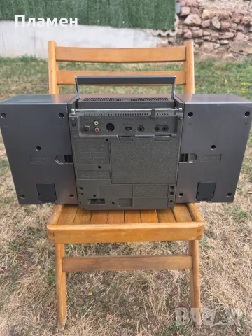 Продавам Hitachi trk-9100e., снимка 4 - Радиокасетофони, транзистори - 56202088