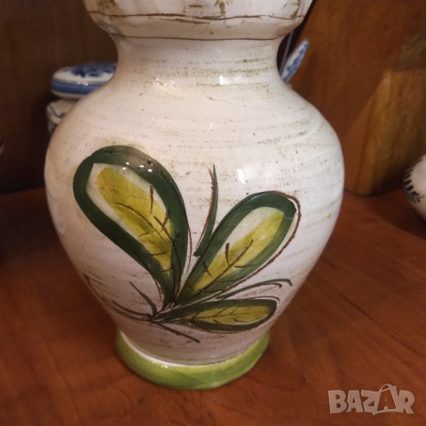 Италианска керамична ваза ръчна изработка , снимка 2 - Вази - 36532779
