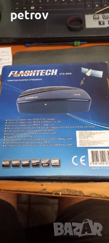Цифров декодер,Приемник FLASHTECH STB-9000 за ефирна цифрова телевизия, снимка 2 - Приемници и антени - 52273957