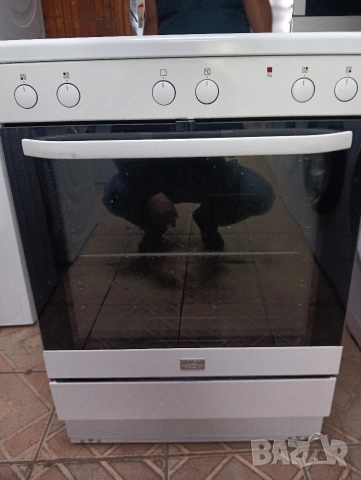 Свободно стояща печка с керамичен плот Voss Electrolux с 2 години Гаранция!, снимка 2 - Печки, фурни - 54337009