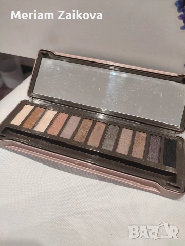 Палитри, снимка 7 - Козметика за лице - 54017404