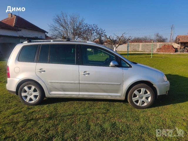 VW TOURAN 2.0 TDI , снимка 8 - Автомобили и джипове - 53956243