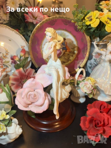 Franklin Mint Sculpture Figurine “Lady Rose” художник Jegou изработена през 1988 Код P2169, снимка 2 - Антикварни и старинни предмети - 54168083