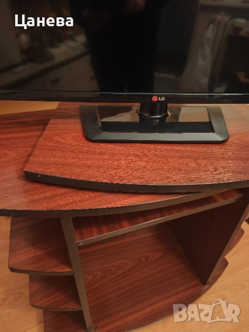 ТВ шкаф, снимка 3 - Шкафове - 52256954