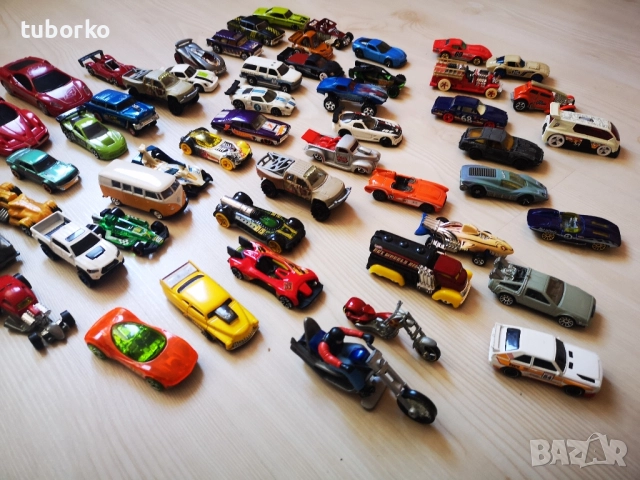 Колички hotwheels , снимка 3 - Колекции - 52262268