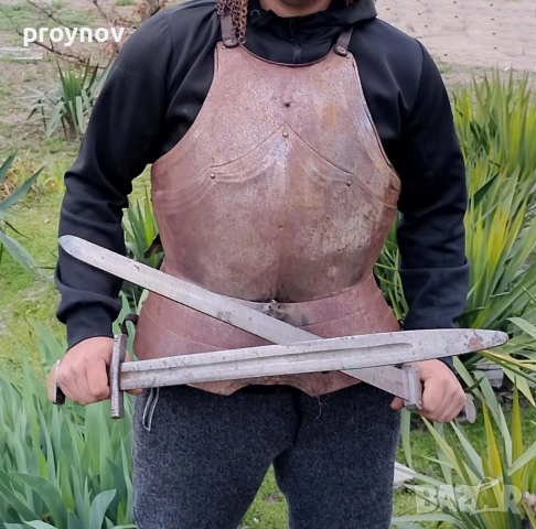 Средновековна ризница, снимка 2 - Антикварни и старинни предмети - 54197448