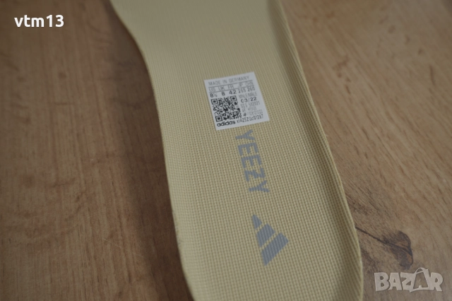 Нови! Adidas Yeezy 450 - 41 и 42 номер Оригинални! Made in Germany, снимка 5 - Маратонки - 52826737