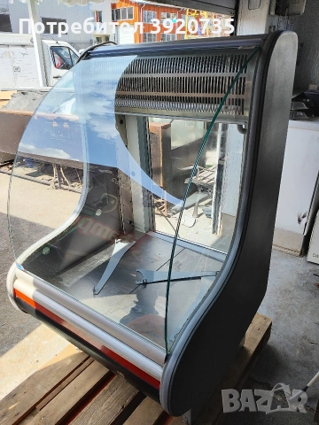 хладилна витрина , снимка 2 - Оборудване за магазин - 53875945