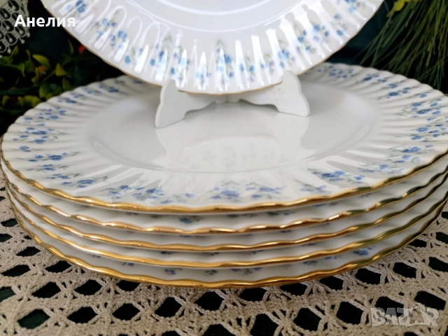 Royal Albert memory lane , снимка 3 - Чинии - 52258685