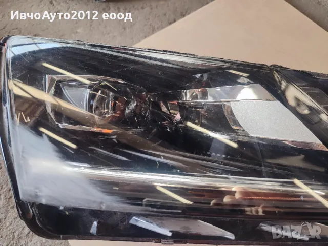 фар десен оригинален 5E1 941 018 E skoda octavia 18-23, снимка 11 - Части - 50036465