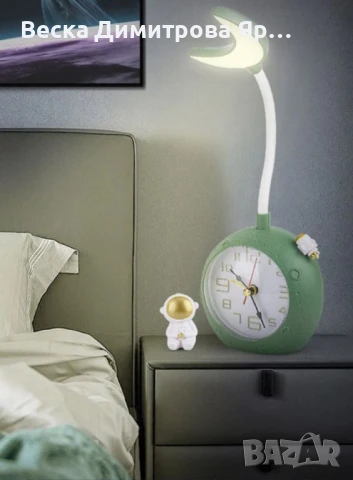 LED настолна лампа с будилник Astronaut Moon, снимка 3 - Лед осветление - 51152790