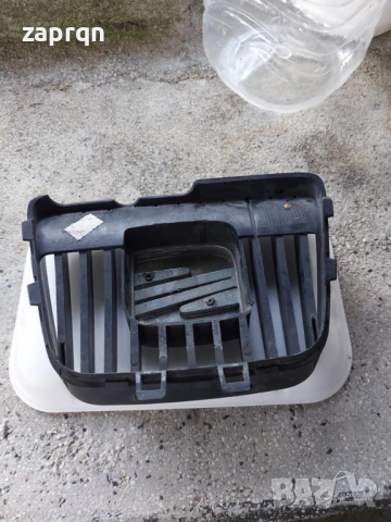 Декоративна решетка с емблема за преден капак за Сеат/Seat Ибиза/Ibiza                 , снимка 3 - Части - 51098451