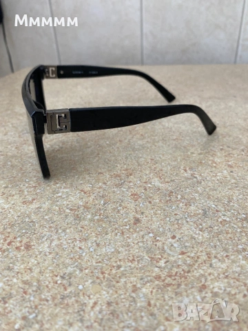 Слънчеви очила, снимка 5 - Слънчеви и диоптрични очила - 54325694