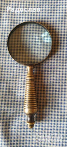 стара голяма лупа