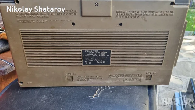 стар касетофон JVC, снимка 8 - Радиокасетофони, транзистори - 56193757