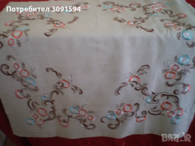 Винтидж ленена ретро покривка за маса с бродирани  цветя, снимка 8 - Покривки за маси - 49563129