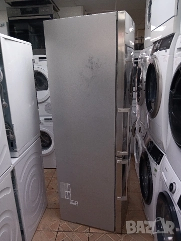 Иноксов комбиниран хладилник с фризер Бош Bosch А++ с две години гаранция!, снимка 3 - Хладилници - 53979961