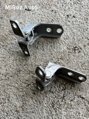 Панта врата предна Мицубиши Аутлендър 2 Mitsubishi Outlander (2006-2012)