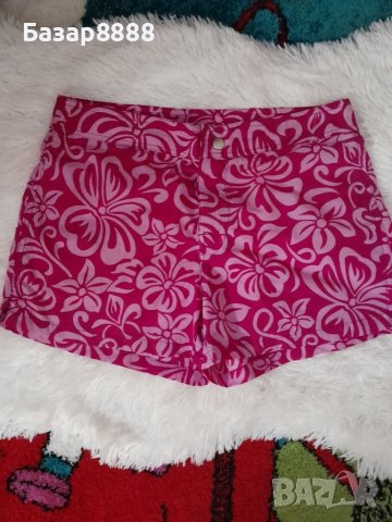 Дамски шорти, снимка 1