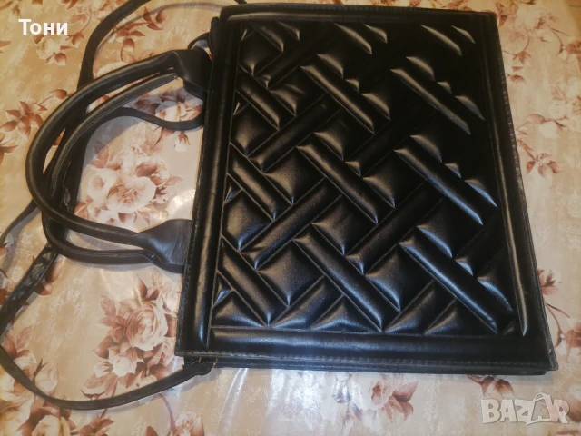 Нова Дамска Кожена Чанта , снимка 11 - Чанти - 50776032