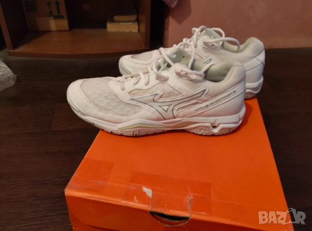 Дамски маратонки Mizuno Pfantom 3 , снимка 3 - Маратонки - 52738225