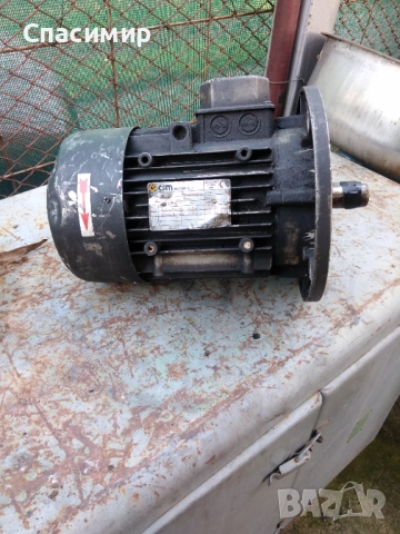 Ел двигател 2,2 kw на 1420/1710 обр фланцов трифазен , снимка 2 - Електродвигатели - 52837520