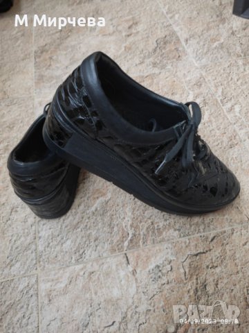 Дамски обувки естествена кожа, снимка 1 - Дамски ежедневни обувки - 42111287