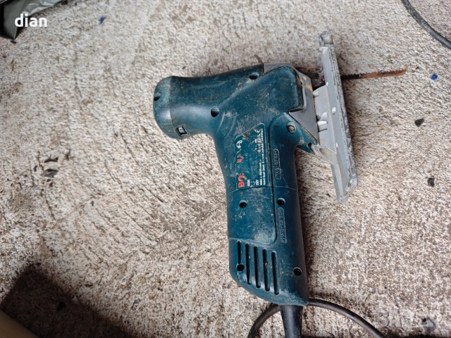 Bosch GST100 CE прободен трион зеге, снимка 2 - Триони и циркуляри - 53907179