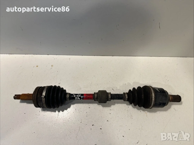 Предна лява полуоска за Hyundai i40, № 49500-3Z500, за 1.7 CDI автоматик, 2015