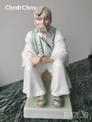 2бр Zsolnay Pecs статуетка 33см/стара унгарска порцеланова фигура/седнал мъж-овчар, снимка 2 - Статуетки - 49577395