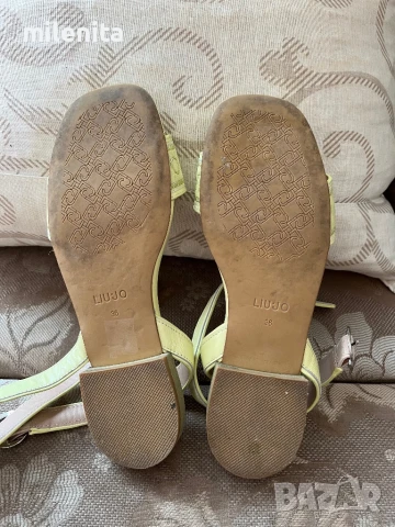 Сандали Liu Jo в нежно жълт цвят 36 номер, снимка 4 - Сандали - 50861646