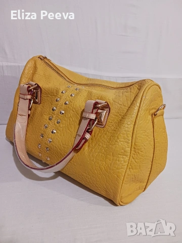 Дамска чанта от екокожа, снимка 2 - Чанти - 53157076