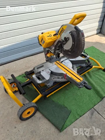 Потапящ циркуляр с герунг DeWALT DHS780, снимка 5 - Циркуляри - 55970576