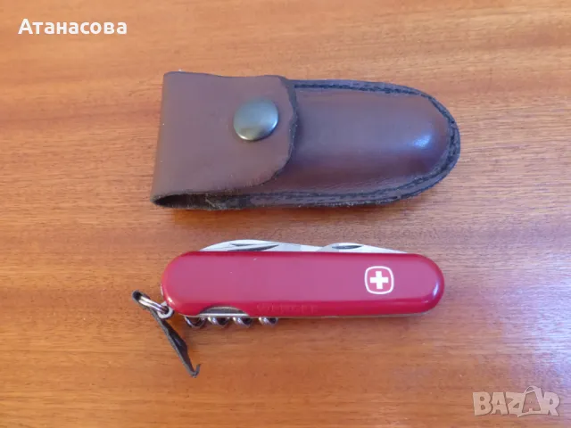 Швейцарско джобно ножче Wenger с калъф