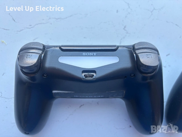 PlayStation 4 джойстик, снимка 6 - Джойстици и геймпадове - 54319612