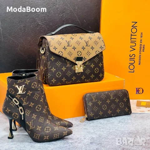 Louis Vuitton дамски комплекти, снимка 6 - Дамски боти - 48125207
