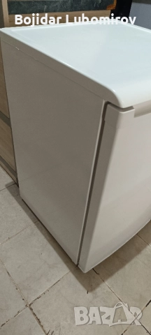 малък хладилник с камера , снимка 4 - Хладилници - 52062749