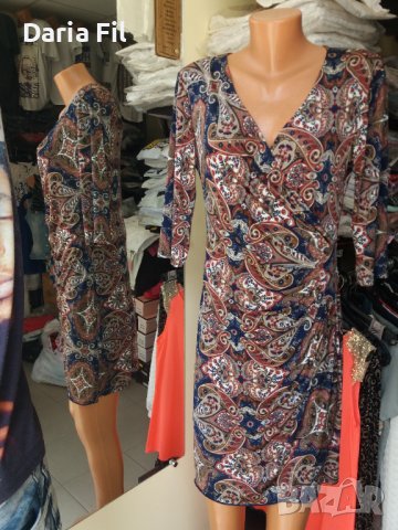 СУПЕРТЪНИЧКА рокля тип "прегърни ме" със 7/8 ръкав и кафяво-син пейсли принт, снимка 1