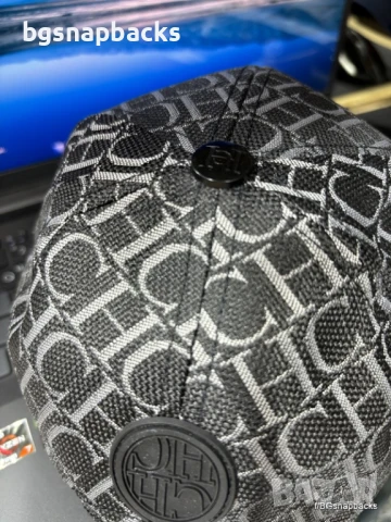 Каролина маркови шапки херрера carolina shapka lux, снимка 9 - Шапки - 50920717