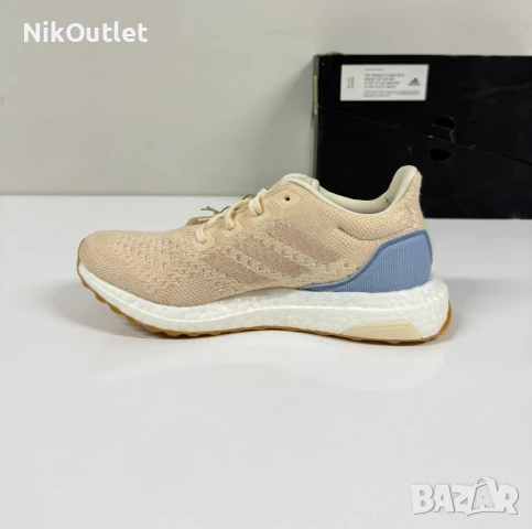 Adidas Ultraboost, снимка 2 - Маратонки - 50756380