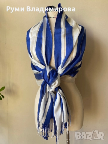 Бял шал на сини райета Hobbs, 20 % коприна/ летен шал