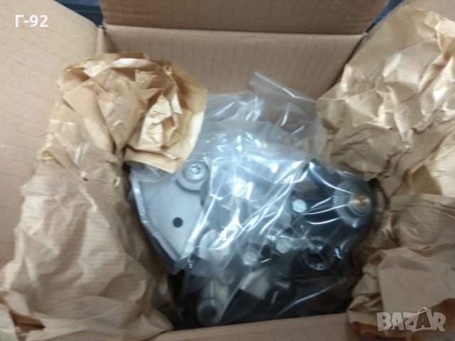 A0044664201**NEU**MERCEDES-BENZ**ХИДРАВЛИЧНА ПОМПА**OM642...