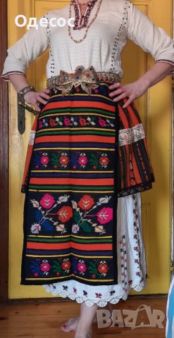 Автентична носия от Северна България, снимка 6 - Антикварни и старинни предмети - 32874699