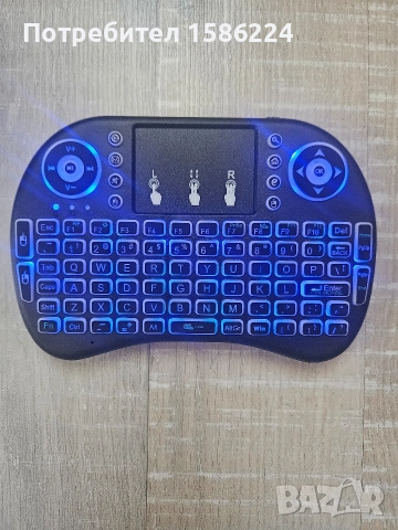 Безжична мини клавиатура с тъчпад и подсветка, снимка 2 - Клавиатури и мишки - 52789871