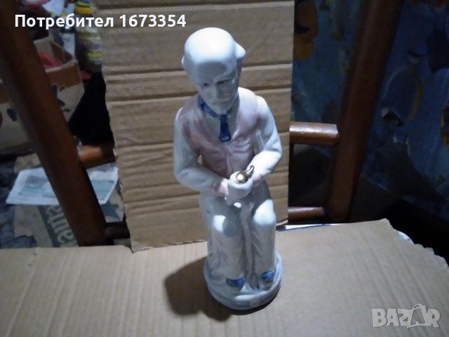 Статуетки, фигурки