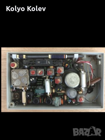 Транзисторен  радиоприемник SOKOL – 2 BAND 7 TRANSISTOR с оригинален калъф, снимка 3 - Колекции - 29634551