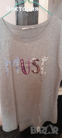 Сива тениска размер М 