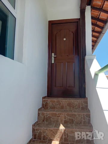 Zweistöckiges Haus. , снимка 12 - Къщи - 50962470